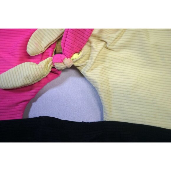 No Boundaries Juniors' Neon Colorblock One-Piece Swimsuit - Size M (7/9) - Picture 4 of 8